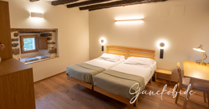 Ganekobide - Dormitorio Haiku-Futon cama Open